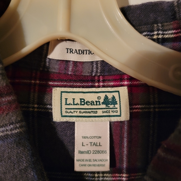 Men's  LL Bean Flannel Shirt - Picture 2 of 2